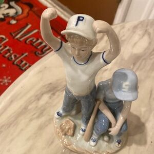 PAUL SEBASTIAN 1989 softball Status PORCELAIN FIGURINE